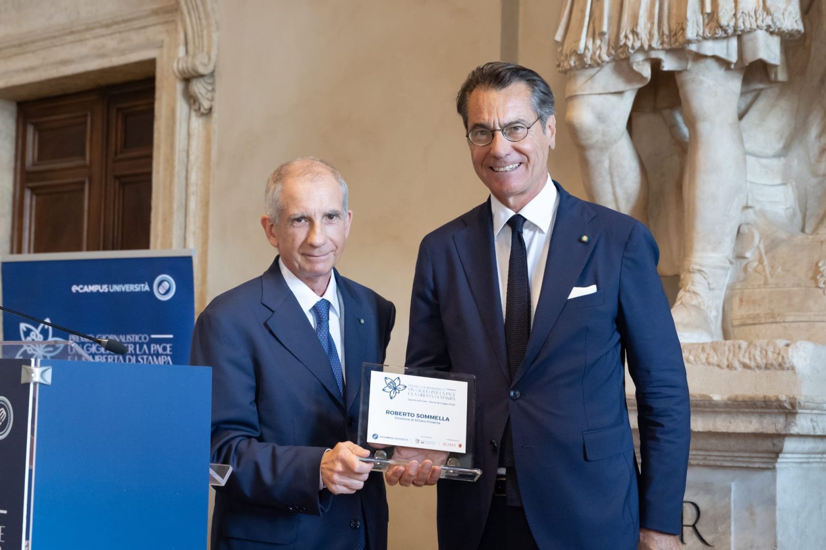 To Roberto Sommella the journalistic award “Un Giglio per la Pace e la libertà di stampa”